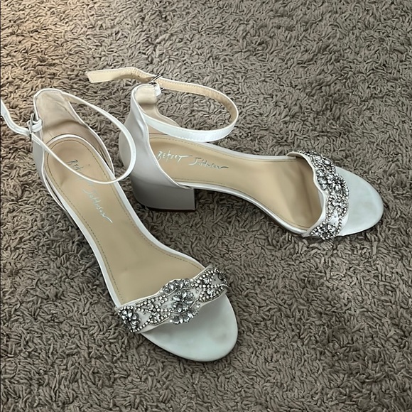 Betsey Johnson Heels - Picture 1 of 4